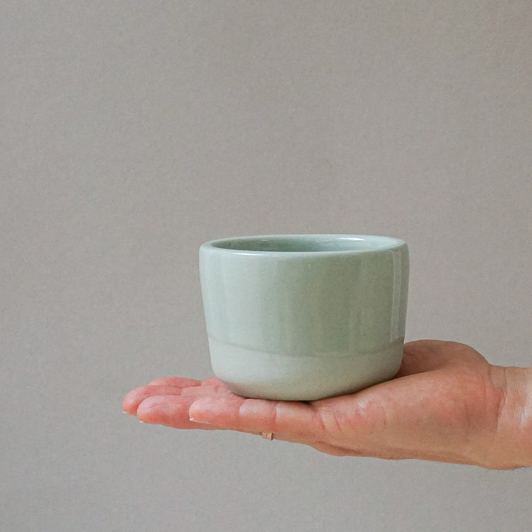 Becher Lys Cappuccino